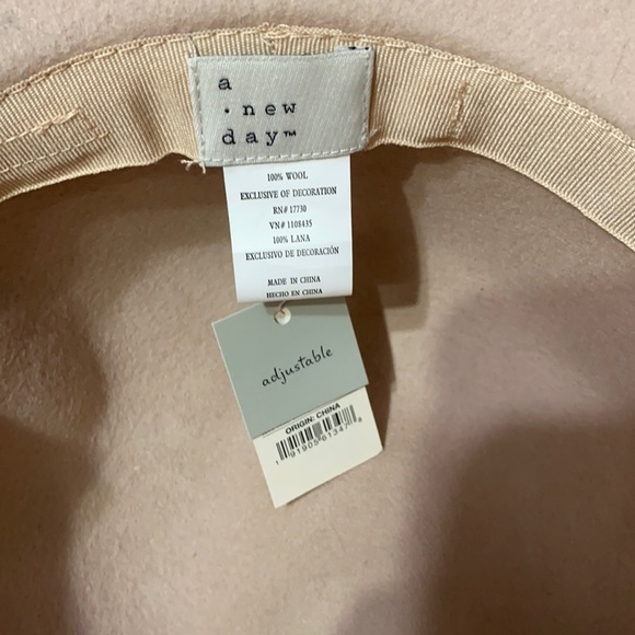 COPY - NWT Vintage A New Day Hat blush cloche - Picture 3 of 7